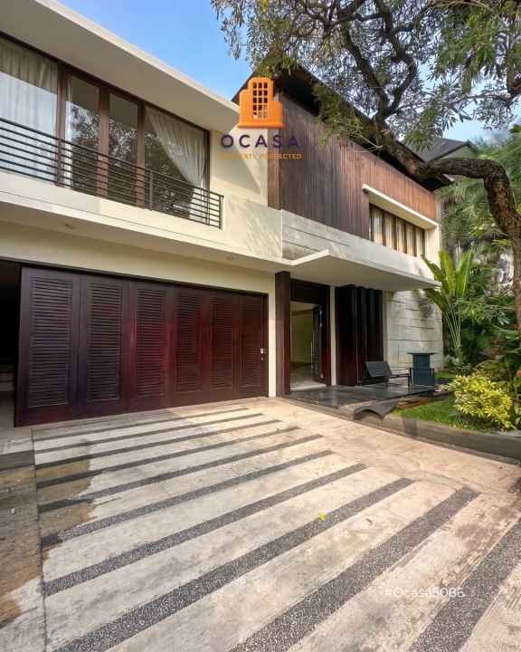 Segera Disewakan di Kebayoran Baru, Jakarta Selatan, LT 378m², Harga 800 Juta /tahun