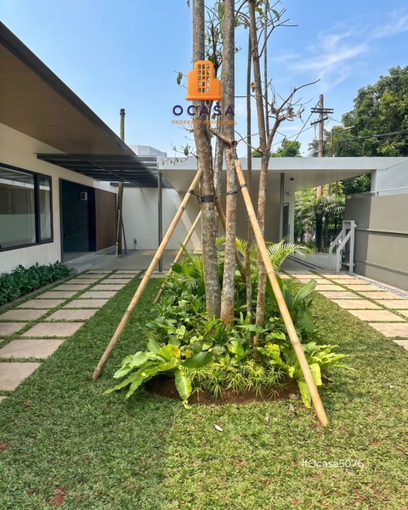 Rumah Siap Huni di Senopati, Jakarta Selatan, LT 550m², Harga 1,25 Miliar /tahun