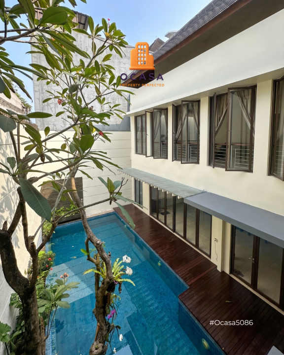 Hunian Sewaan Area SCBD, Jakarta Selatan, LB 490m², 4 KT