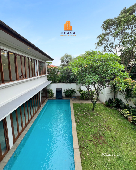 Disewakan Rumah Nyaman di Kemang, Jakarta Selatan, LT 580m²