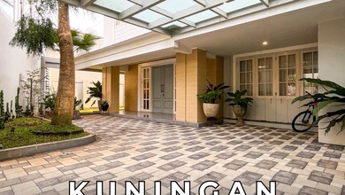 Hunian Elite di Kawasan Kuningan, Jakarta Selatan, LB 244m², Harga 14,5 Miliar