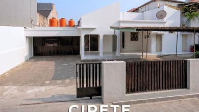 For Sale rumah Eksklusif di Cipete, Jakarta Selatan - LT 950m²