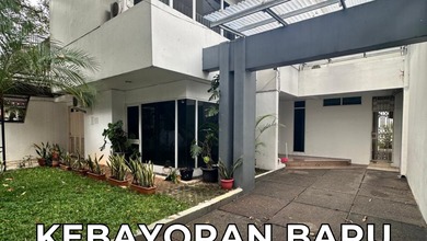 Hunian Elegan di Senopati, Jakarta Selatan, 4 KT, LT 329m²