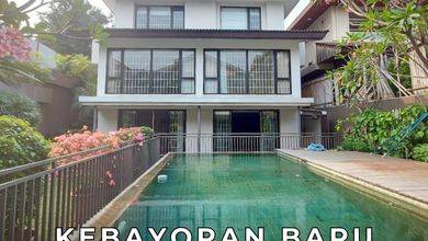 Rumah Mewah 2 Lantai 5 Br Private Swimming Pool Prapanca Jakarta Selatan