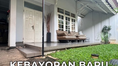 Hunian Elegan di Gandaria, Jakarta Selatan, 4 Kamar Tidur, LT 240m²