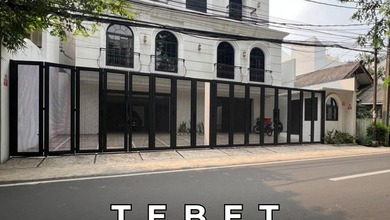 Dijual rumah Eksklusif di Tebet, Jakarta Selatan - LT 200m²