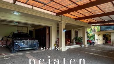 For Sale rumah Mewah di Pejaten, Jakarta Selatan - LT 750m²