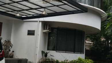 For Sale rumah Premium di Menteng, Jakarta Pusat - LT 1005m²