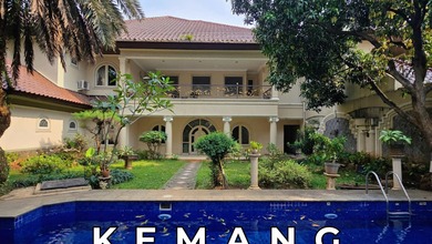 Rumah Area Luxury Kemang, Jakarta Selatan - Harga Terbaik 20 Miliar
