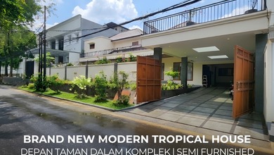 Rumah Prestisius di Kawasan Lebak Bulus, Jakarta Selatan, LB 450m², Harga 18,5 Miliar