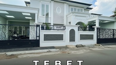 Rumah Area Luxury Tebet, Jakarta Selatan - Harga Terbaik 9,5 Miliar