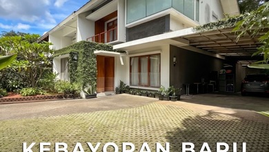 Penawaran Langka, rumah Prestisius di Kebayoran Baru, Jakarta Selatan, LB 250m²