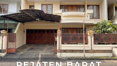Rumah Elegan di Pejaten, Jakarta Selatan, 5 KT, LT 287m²