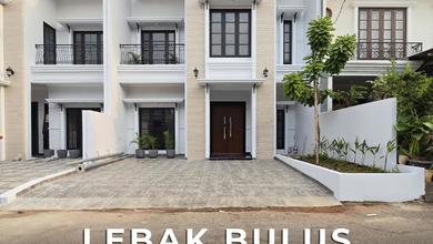Penawaran Eksklusif, rumah Prestisius di Lebak Bulus, Jakarta Selatan, LB 250m²