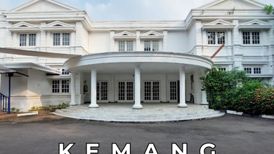 Rumah Mewah di Kemang, Jakarta Selatan, 1 KT, LT 9632m²