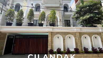 Rumah Mewah di Cilandak, Jakarta Selatan, 4 KT, LT 330m²
