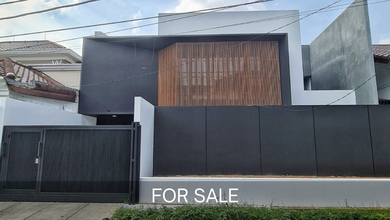Rumah Mewah di Kawasan Lebak Bulus, Jakarta Selatan, LB 430m², Harga 15,5 Miliar