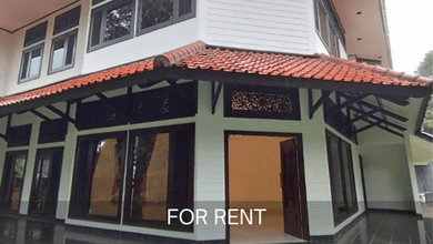 Rumah mewah di senopati kebayoran baru jaksel