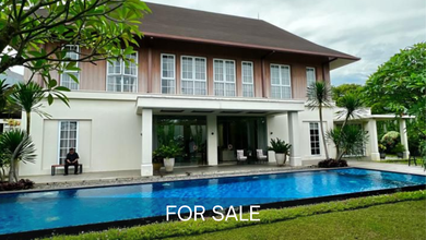 Hunian Elegan di Veteran, Jakarta Selatan, 4 KT, LT 1650m²