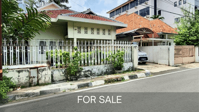 Rumah lama hitung tanah saja di menteng jakpus