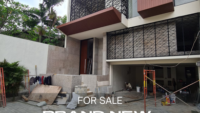 Rumah Area Luxury Kemang, Jakarta Selatan - Harga Terbaik 10,5 Miliar