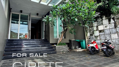 Hunian Mewah di Kawasan Cipete, Jakarta Selatan, LB 200m², Harga 4,25 Miliar