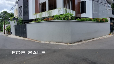 Rumah Area Luxury Kemang, Jakarta Selatan - Harga Menarik 8 Miliar