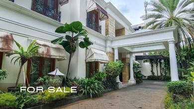 Rumah mewah fully furnished di menteng jakpus