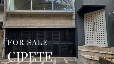 Townhouse modern lokasi strategis di cipete jaksel