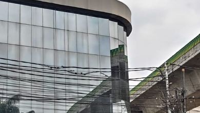 Gedung kantor lokasi di pinggir jalan kebayoran baru 