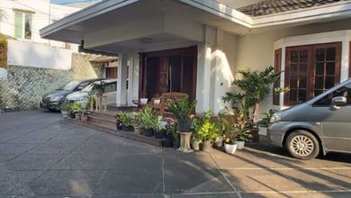 Rumah Mewah di Kebayoran Baru, Jakarta Selatan, 4 KT, LT 756m²