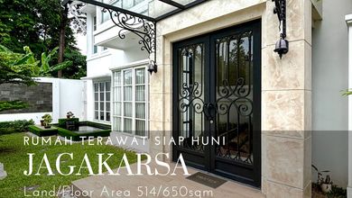 Rumah modern siap huni di jagakarsa