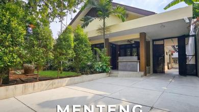 Kesempatan Langka, rumah Prestisius di Menteng, Jakarta Pusat, LB 300m²