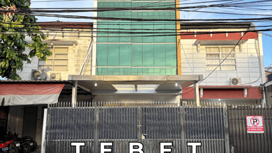 Mini Building 4 Lantai Plus Rooftop Hadap Barat di Tebet Barat