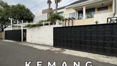 Rumah Area Luxury Kemang, Jakarta Selatan - Harga Menarik 46 Miliar