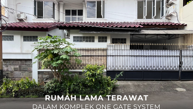 Rumah Mewah di Kemanggisan, Jakarta Barat, 4 KT, LT 105m²