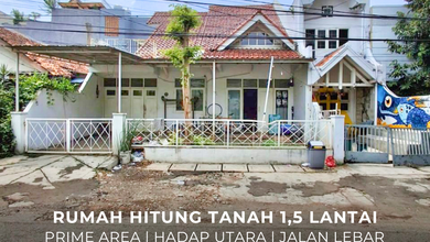 Rumah Area Premium Kebayoran Baru, Jakarta Selatan - Harga Terbaik 9,7 Miliar