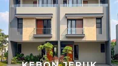 Rumah Elegan di Kebon Jeruk, Jakarta Barat, 4 Kamar Tidur, LT 135m²