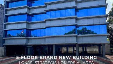 Gedung Baru 5 Lantai + Rooftop Lokasi Strategis di Pondok Pinang