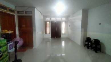Rumah Elegan di Kebayoran Baru, Jakarta Selatan, 5 KT, LT 252m²