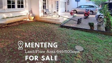 Rumah Mewah di Menteng, Jakarta Pusat, 4 KT, LT 649m²