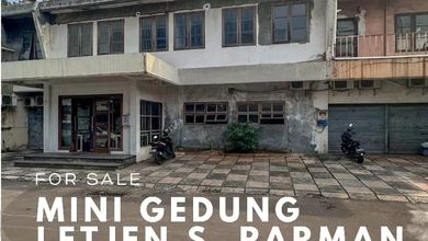 Rumah Mewah di Kawasan Slipi, Jakarta Barat, LB 903m², Harga 32,5 Miliar