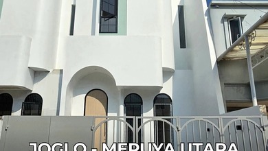 Rumah Elit Luas 125 m2, di Joglo, Jakarta Barat