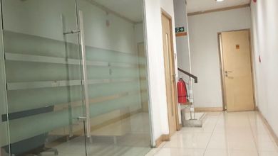 Ruko Lokasi Strategies Pinggir Jalan Raya Radio Dalam Jakarta Selatan