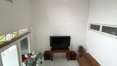 Rumah Mewah di Kebayoran Baru, Jakarta Selatan, 5 Kamar Tidur, LT 244m²