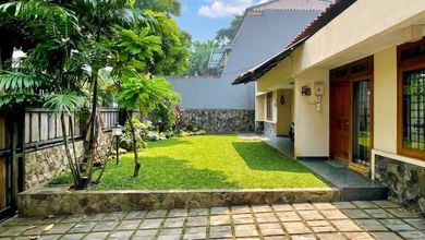 Rumah Area Luxury Kebayoran Baru, Jakarta Selatan - Harga Terbaik 32 Miliar