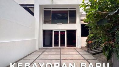 Penawaran Langka, rumah Prestisius di Kebayoran Baru, Jakarta Selatan, LB 300m²