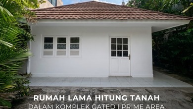 Dijual rumah Eksklusif di Kebayoran Baru, Jakarta Selatan - LT 262m²