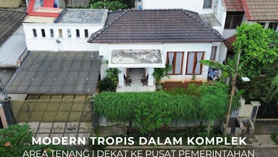 Rumah Area Luxury Kebayoran Lama, Jakarta Selatan - Harga Terbaik 6,5 Miliar