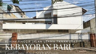 Penawaran Langka, rumah Mewah di Kebayoran Baru, Jakarta Selatan, LB 450m²